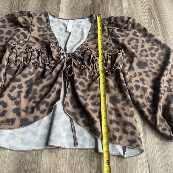 Missguided Long Sleeve flounce tie‎ front Babydoll Top cheetah print Blouse S - Picture 3 of 5